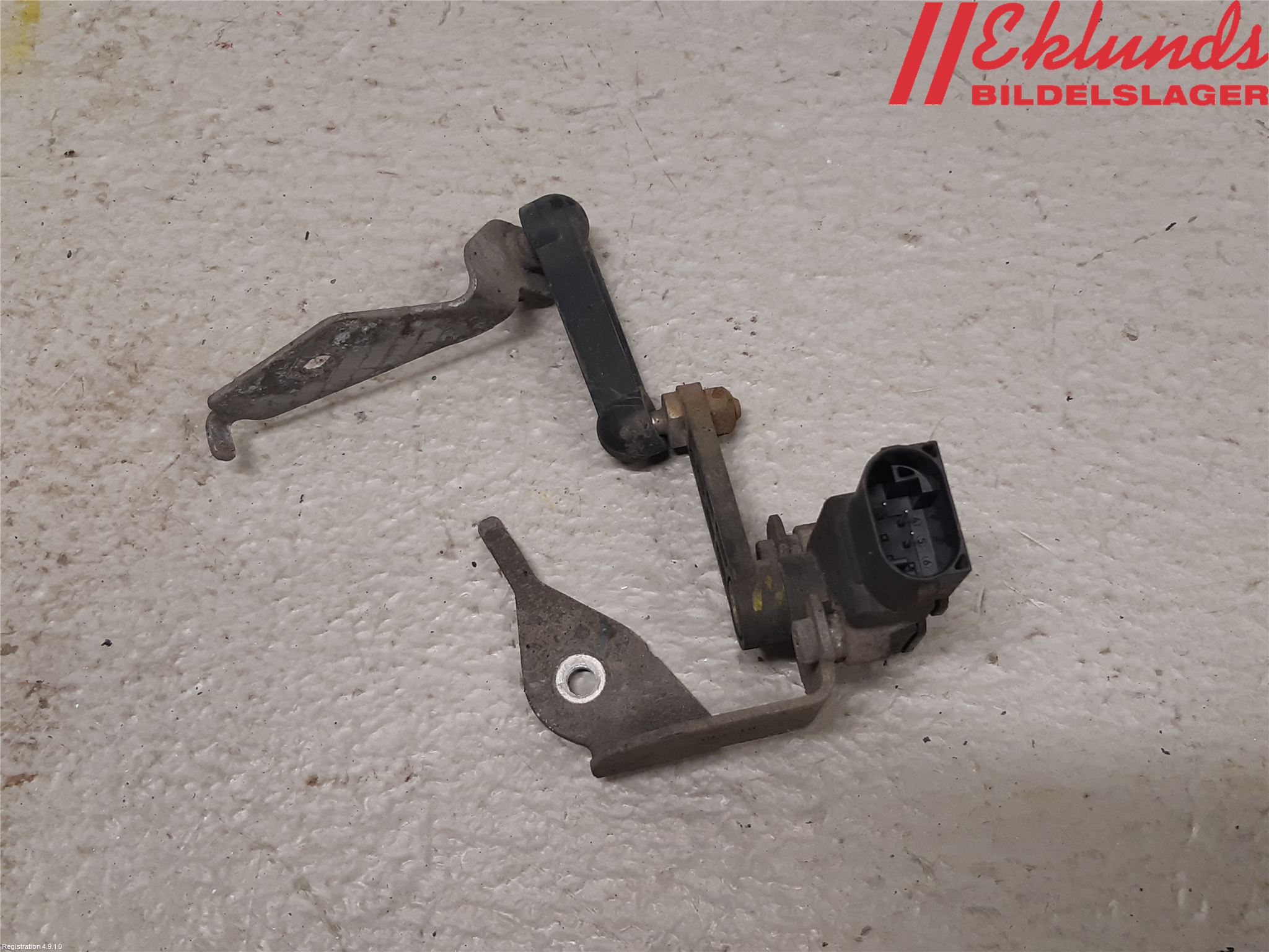 32381793 : Sensor, Headlight range adjustment - Autoparts24