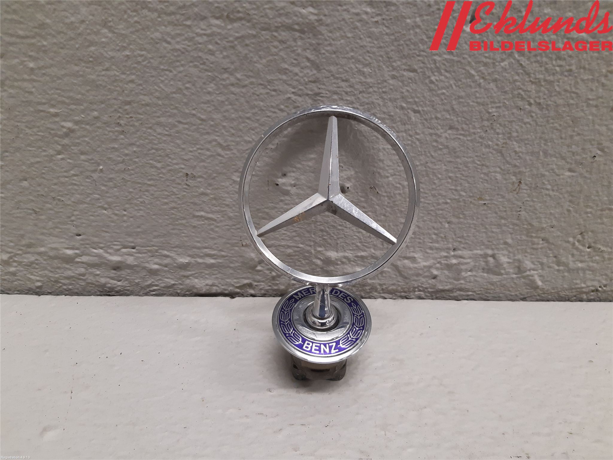 Emblemer MERCEDES-BENZ CABRIOLET (A124)