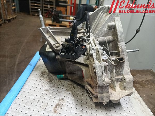 Schaltgetriebe DACIA DOKKER Estate (KE_)