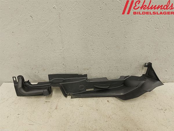 Fender trim