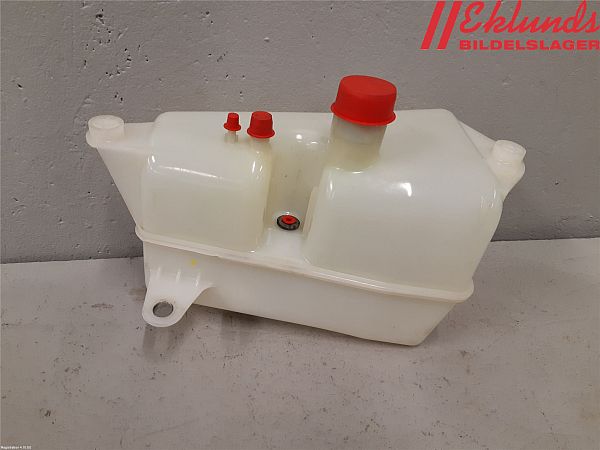 Wischwaschbehälter VOLVO 850 Estate (855)