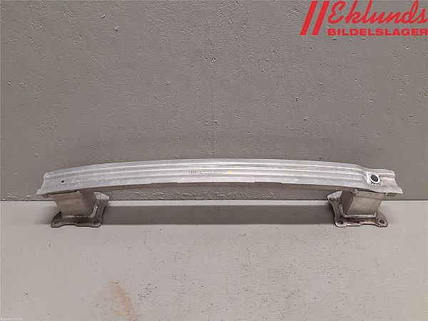 Rear bumper reinforcement bar