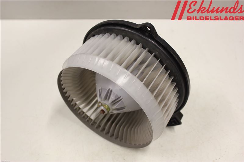 Kachel Ventilatiemotor / aanjager LEXUS RX (MCU15)