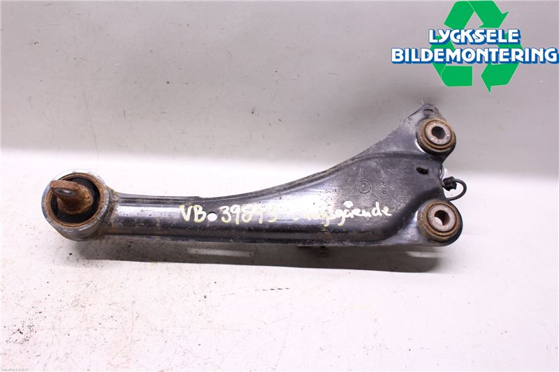 Bærearm bag TOYOTA AURIS (_E18_)