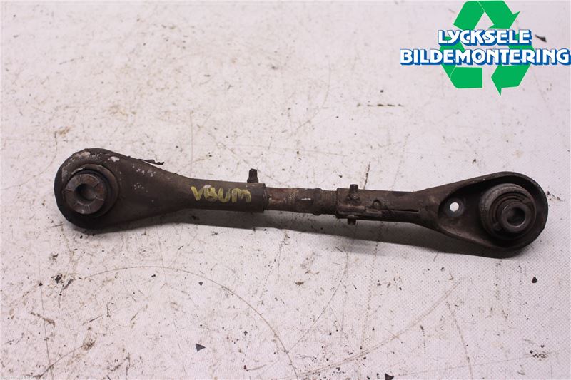 517847 : Bærearm bag - Autoparts24