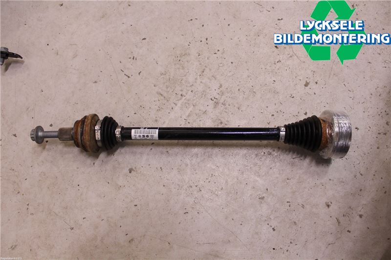 Bagaksel - venstre AUDI Q3 (8UB, 8UG)