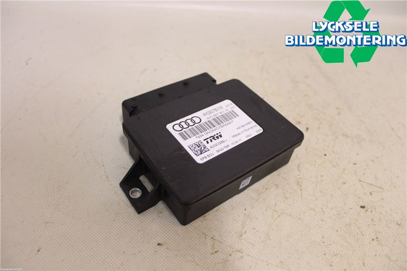 Parkeringsbremsemodul / styrboks (EPB) AUDI A6 Avant (4G5, 4GD, C7)