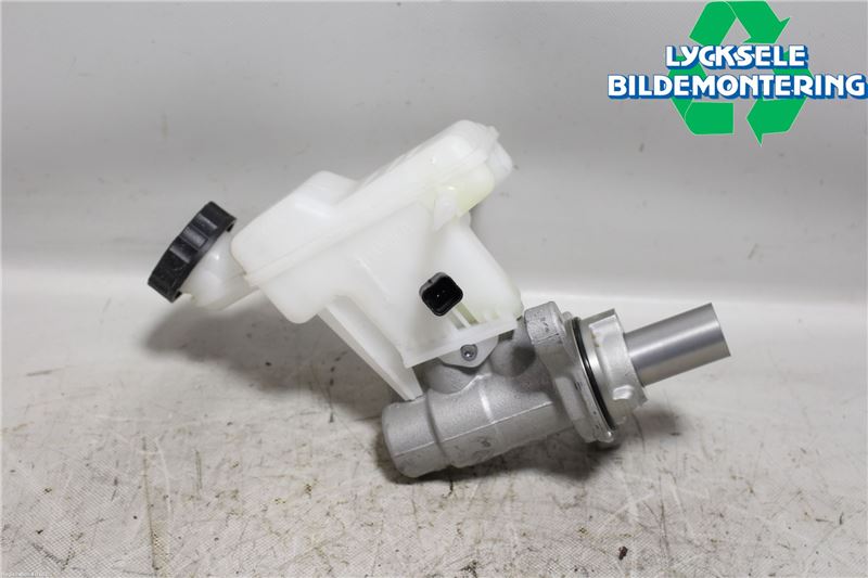 Brake - Master cylinder OPEL GRANDLAND X (A18)