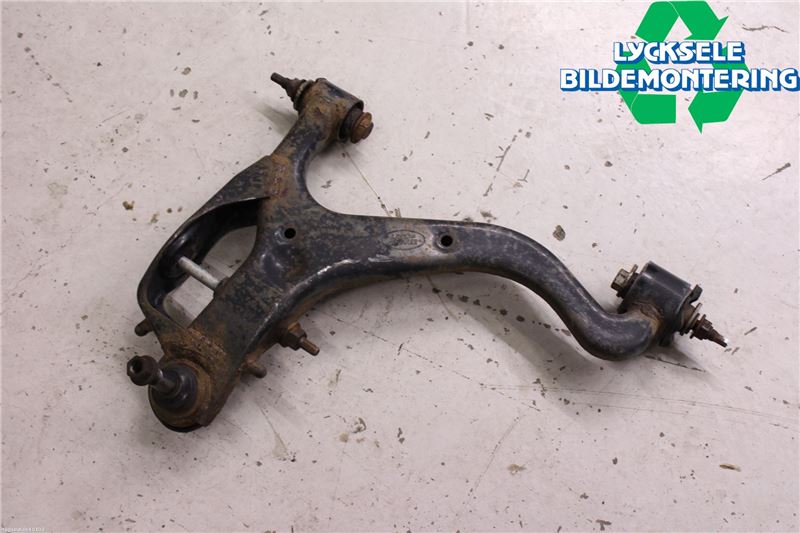 Wishbone - front lower LAND ROVER DISCOVERY IV VAN (L319)