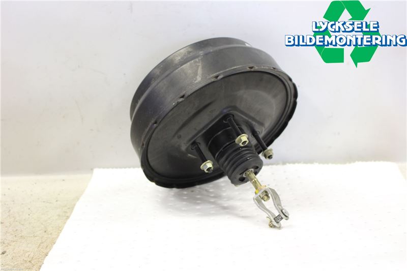 Brake - booster NISSAN SKYLINE Coupe (R33)