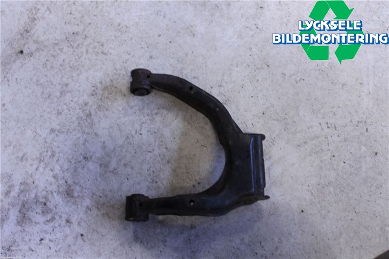 Wishbone - front upper NISSAN SKYLINE Coupe (R33)