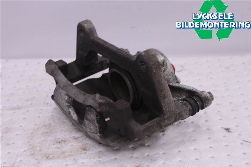 Bremssattel vorne links SKODA SUPERB III Estate (3V5)