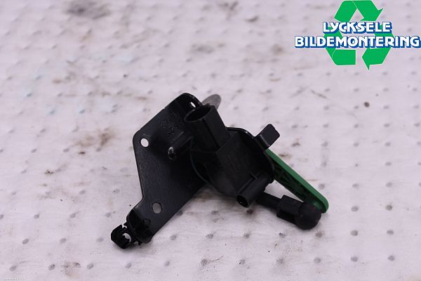 Brugt Skoda Karoq - Sensor - lygtejustering - Autoparts24