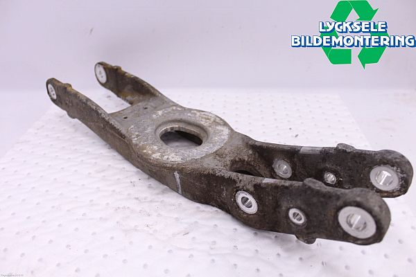 Upper control arm