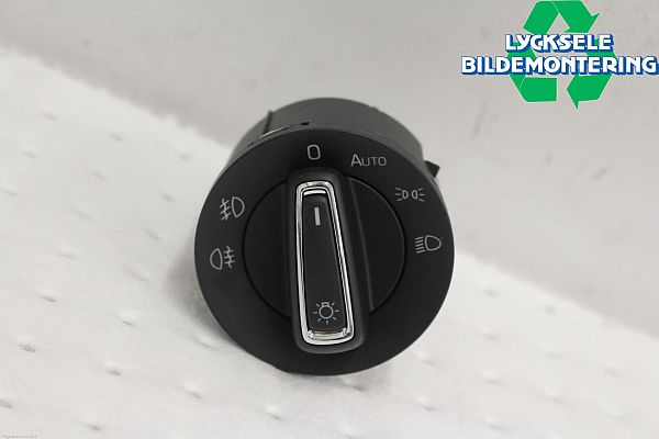 Lyskontakt SKODA SUPERB III Estate (3V5)