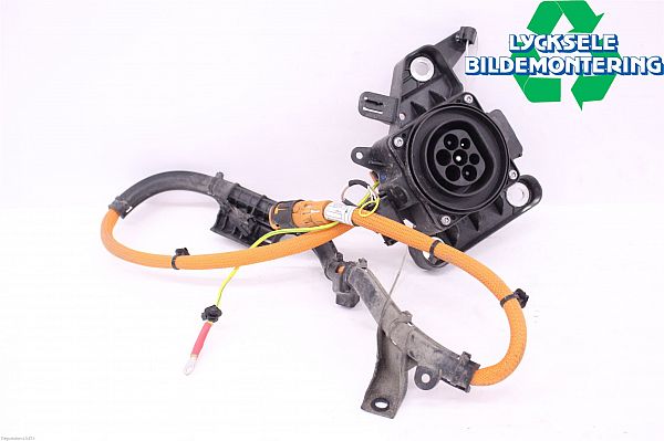 Electric car charge socket