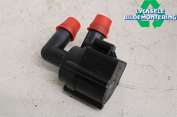 Water pump VOLVO XC60 II (246)