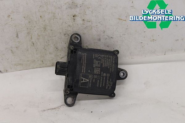 Sensor radar / aktiv kollisionsbeskyttelse SUBARU OUTBACK