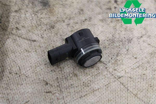 Parkeringssensor bag AUDI A6 (4A2, C8)