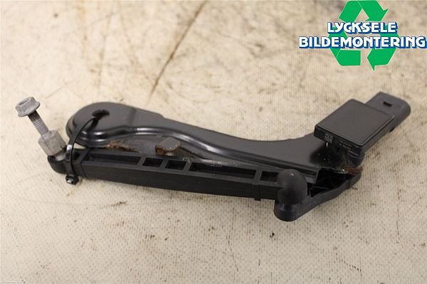 Sensor - lygtejustering AUDI A6 (4A2, C8)