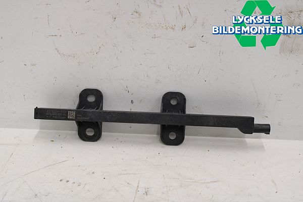 Keyless system antenna