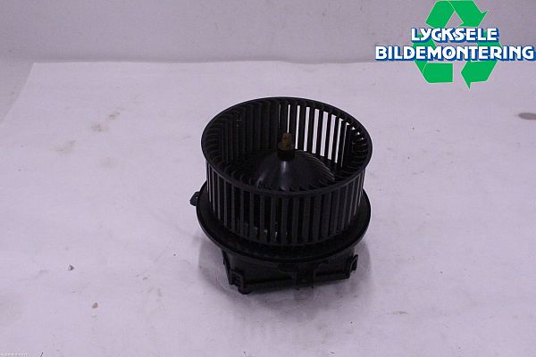 Blæsermodstand / Varmeblæser AUDI A6 (4A2, C8)