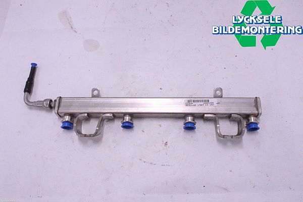 Rampe haute pression / tuyau de buse d'injection FORD KUGA III (DFK)