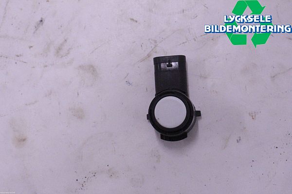 Einparkhilfe Sensor vorne VW PASSAT B8 Estate (3G5, CB5)