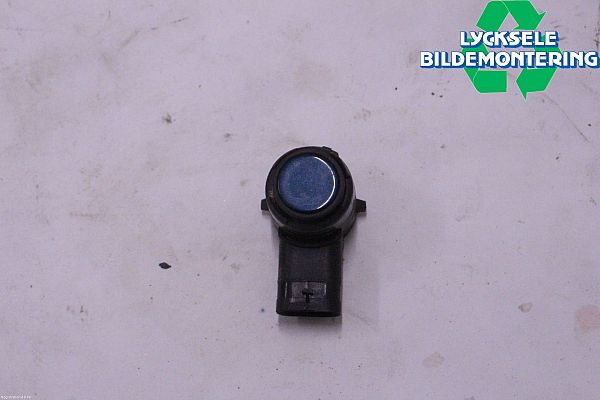 Parkeringssensor bag SKODA SUPERB III Estate (3V5)