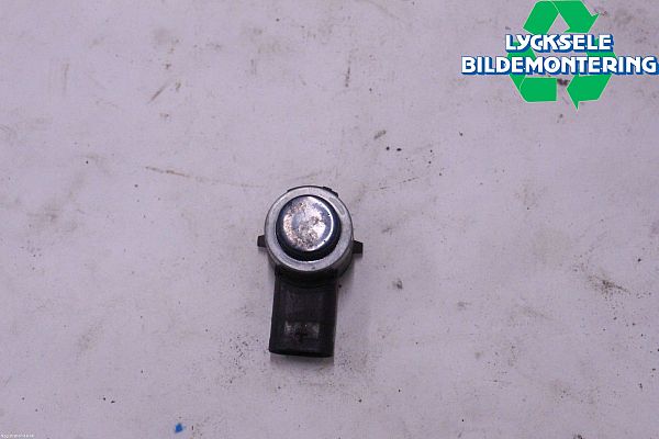 Einparkhilfe Sensor vorne SKODA SUPERB III Estate (3V5)