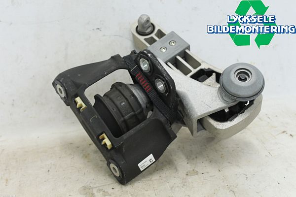 31480353 : Motorhalter / Motorträger und Motoraufhängung - Autoparts24