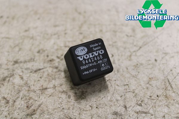 Relais Blinker VOLVO 740 Kombi (745)