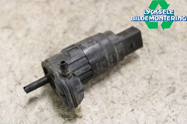 Windscreen washer pump