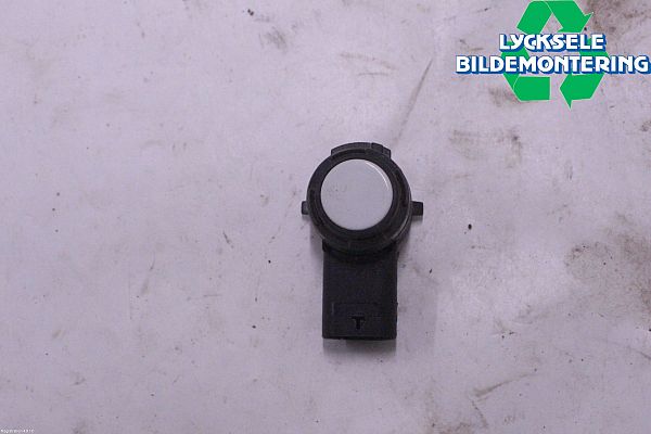 Einparkhilfe Sensor vorne VW PASSAT ALLTRACK B8 Estate (3G5, CB5)