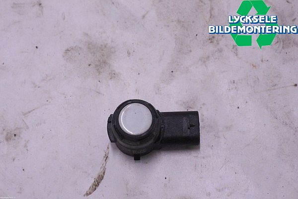 Einparkhilfe Sensor vorne VW PASSAT ALLTRACK B8 Estate (3G5, CB5)