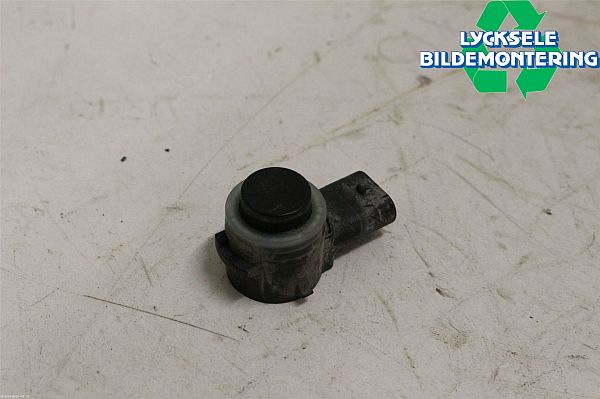 Parkeringssensor bag VW TIGUAN (AD1)