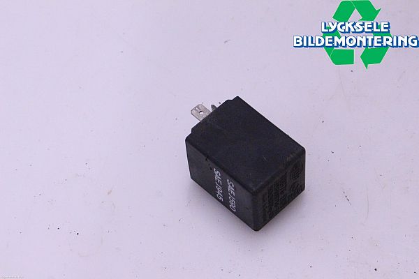 Diverse Relais VOLVO 940 Kombi (945)