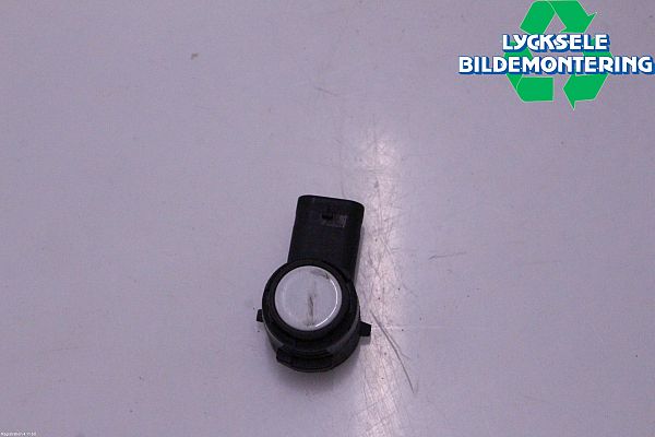 Einparkhilfe Sensor vorne VW PASSAT ALLTRACK B8 Estate (3G5, CB5)