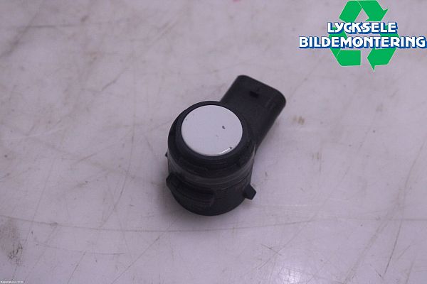 Einparkhilfe Sensor vorne VW PASSAT ALLTRACK B8 Estate (3G5, CB5)
