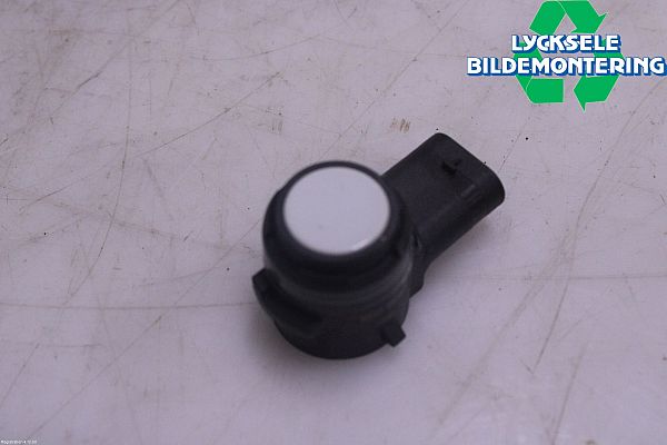 Einparkhilfe Sensor vorne VW PASSAT ALLTRACK B8 Estate (3G5, CB5)