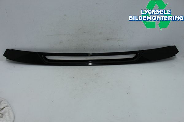 Rear window spoiler