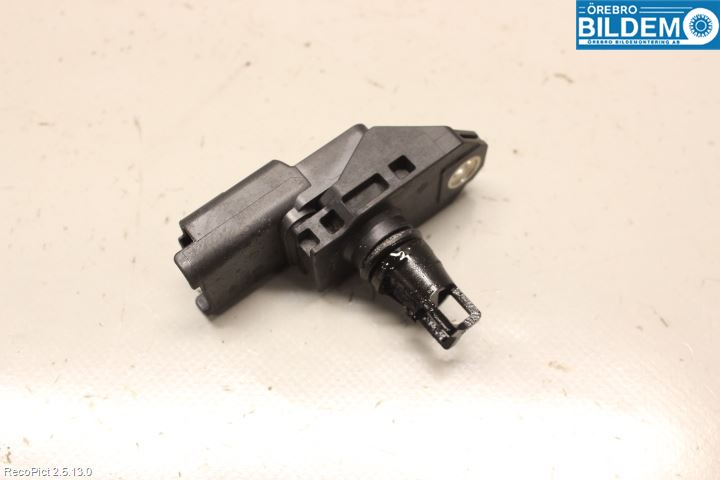 common rail (Injectie) / Verstuiver Brug CITROËN BERLINGO MULTISPACE (B9)