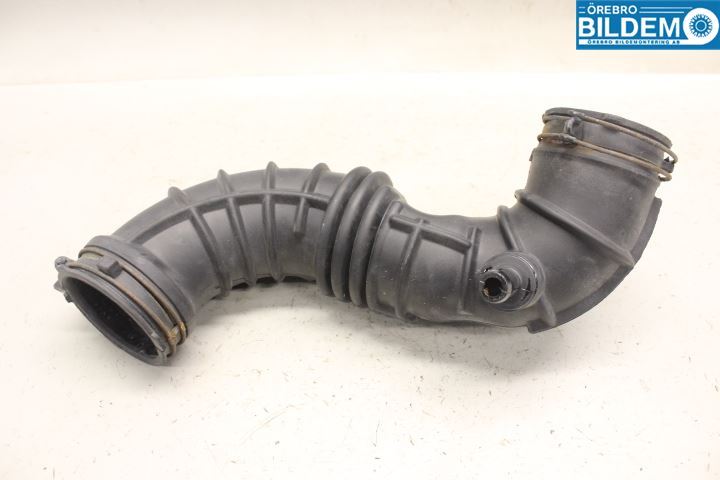 Inlet pipe KIA CEE'D SW (ED)
