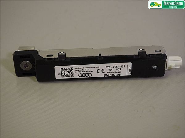 Wzmacniacz antenowy AUDI A3 Sportback (8VA, 8VF)