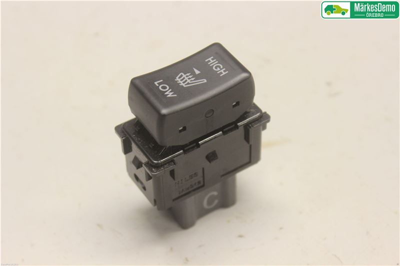 Switch - seat heater SUBARU OUTBACK (BR)
