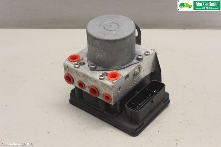 1S0614517FBEF : ABS Pumpe - Autoparts24