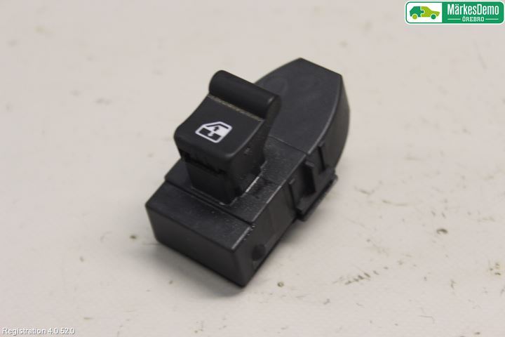 Switch - electrical screen heater ALFA ROMEO GIULIETTA (940_)
