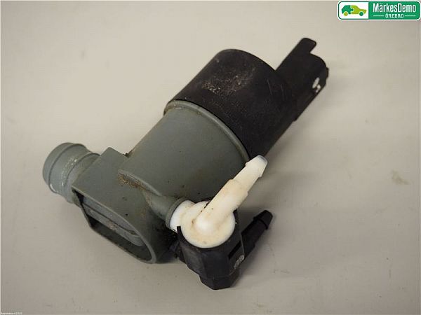 Ruitensproeier pomp / motor NISSAN QASHQAI / QASHQAI +2 I (J10, NJ10, JJ10E)