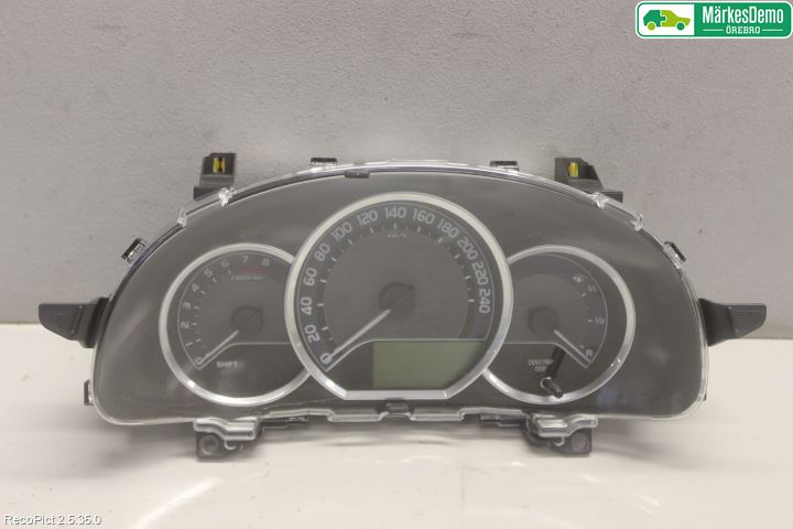 Instrumentbræt TOYOTA AURIS Estate (_E18_)
