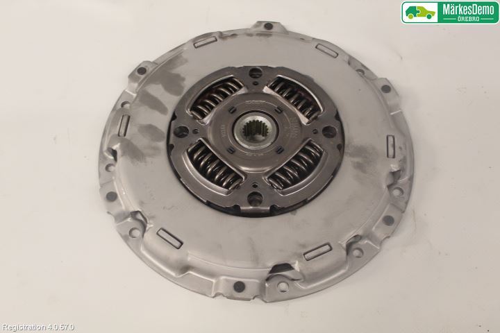 Kupplungsscheibe MITSUBISHI OUTLANDER III (GG_W, GF_W, ZJ, ZL, ZK)
